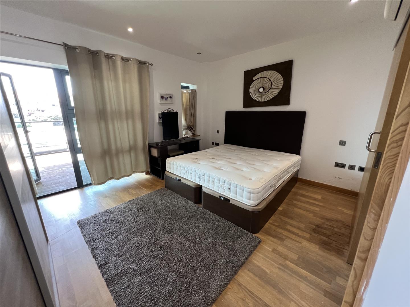 Image of Apartment - 4 Bedrooms - 2 Bathrooms for Sale in The Anchorage-Gibraltar, Image 4